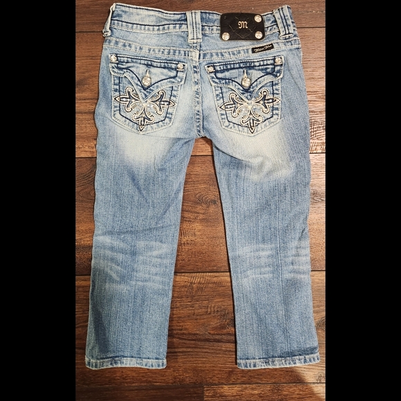 Miss Me Jeans - Picture 3 of 14